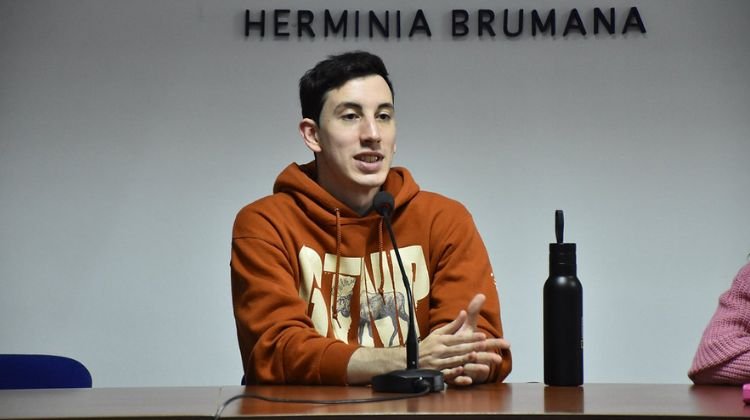 Contratar a Jerónimo Batista Bucher