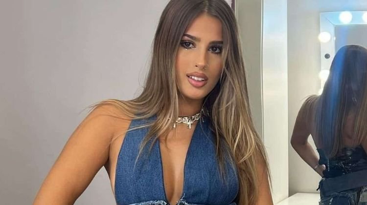 Contratar a Juli Poggio
