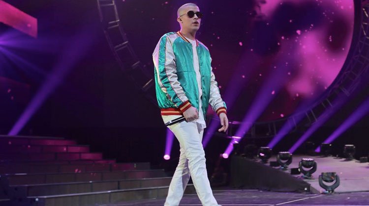 Contratar a Bad Bunny