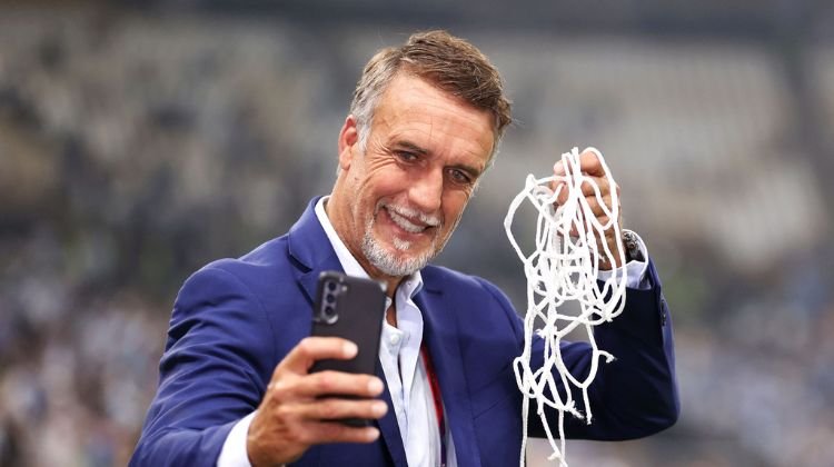 contratar a gabriel batistuta