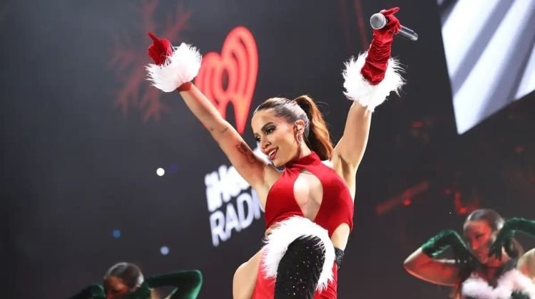 contratar a anitta