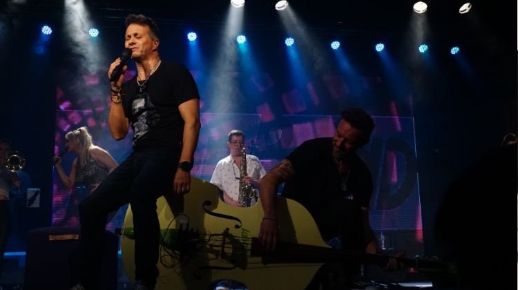 contratar a lapeband