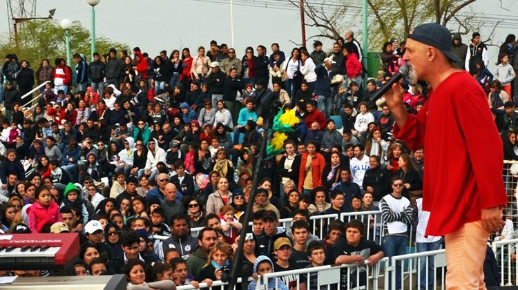 Contratar a Gustavo Cordera