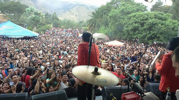 Contratar a Jambao