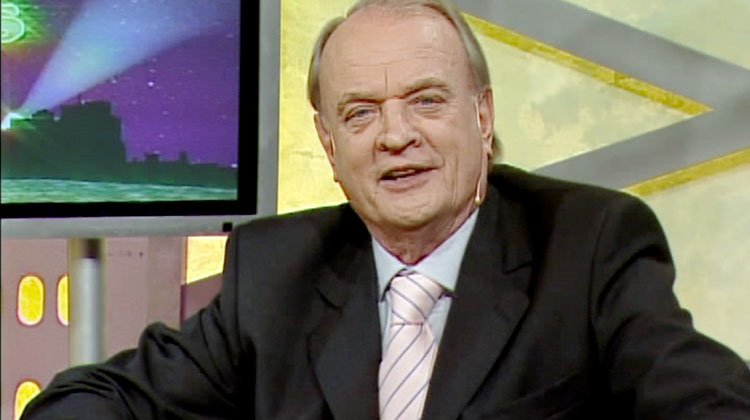 Contratar a Juan Gujis