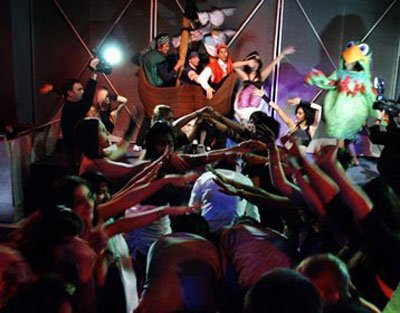 Contratar a Multicollor, fiesta de disfraces