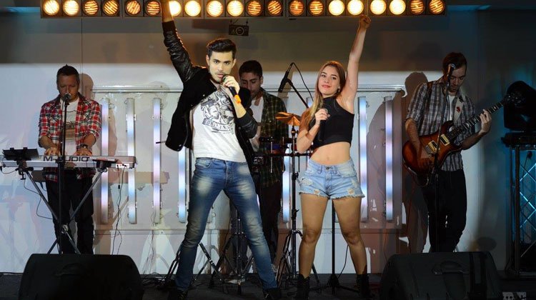 Contratar a Watts UP