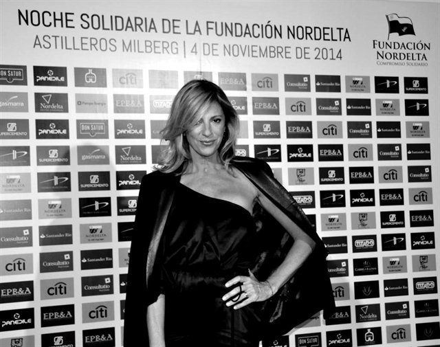 Claudia Fontán en la cena solidaria Fundación Nordelta 2014
