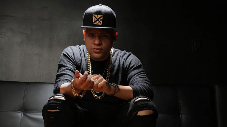 Almighty Contrataciones