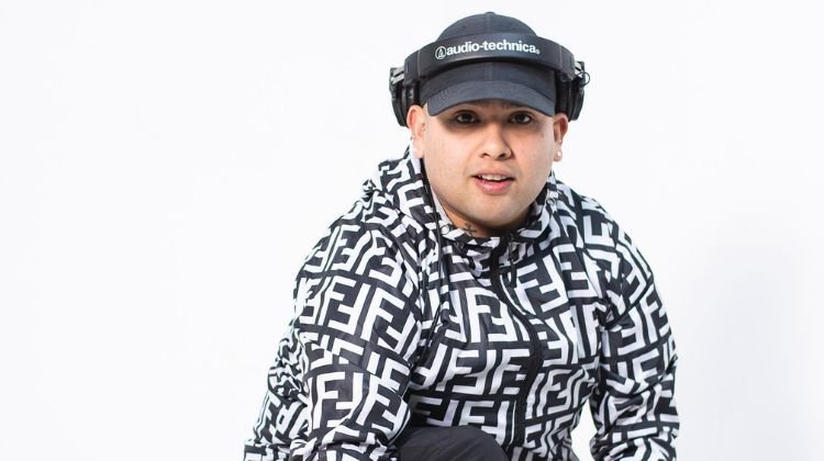 contratar a gusty dj