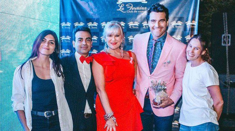 Contratar artistas, modelos, shows, bailarines y conductores para eventos de moda