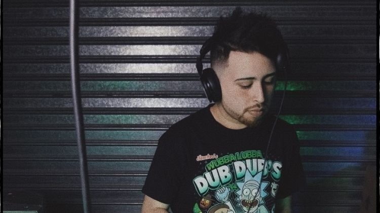 contratar a kevo dj