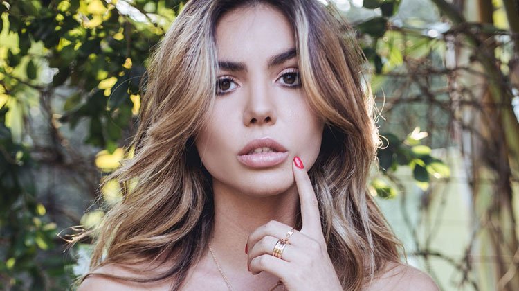 Lucía Rubio contrataciones