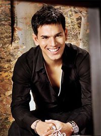 Contratar a Tito El Bambino