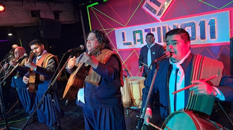 contratar a los manseros santiagueños de locadio torres
