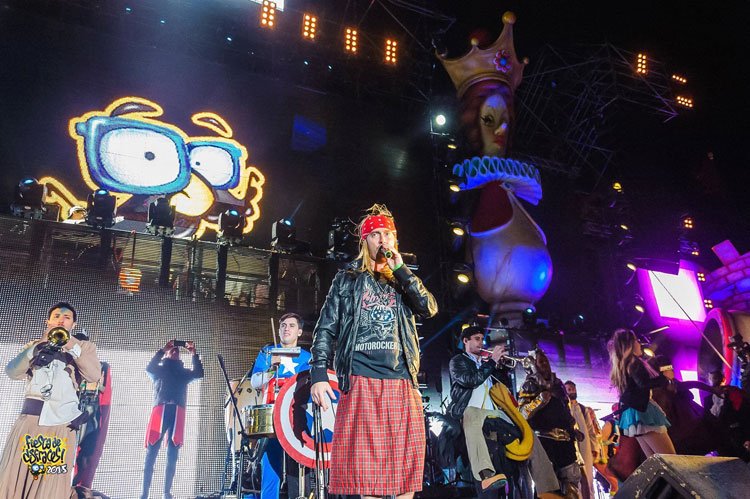 Los Totora en la Fiesta de Disfraces de Paraná