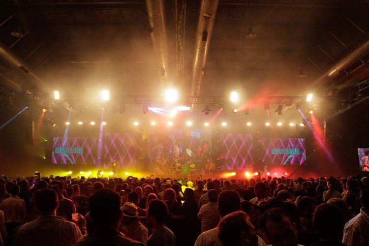 Marama y Damas Gratis en la Fiesta de Sutpa, Costa Salguero
