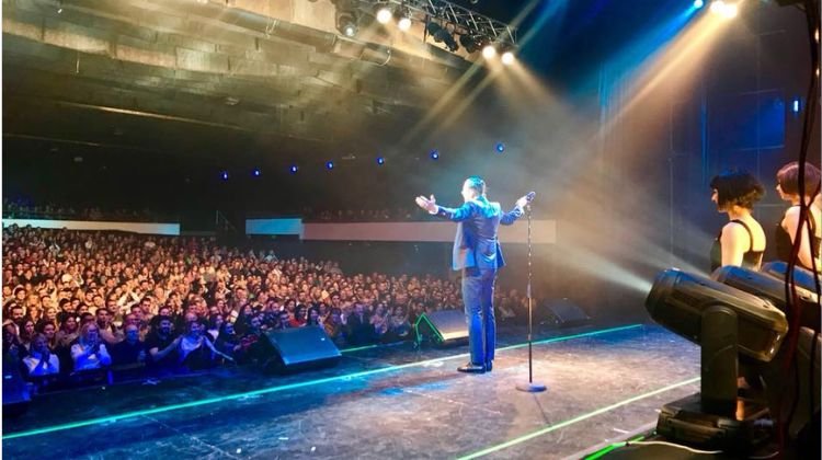 contratar a martin bossi