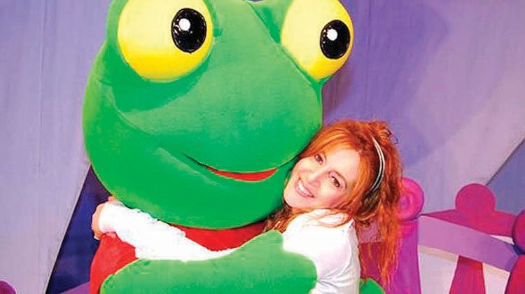 Contrataciones Yamila y el Sapo Pepe