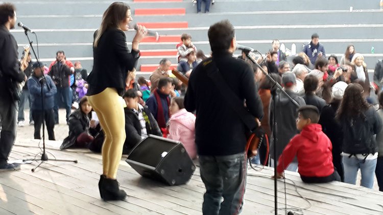 Cumbia Cool en el anfiteatro de Parque Domínico