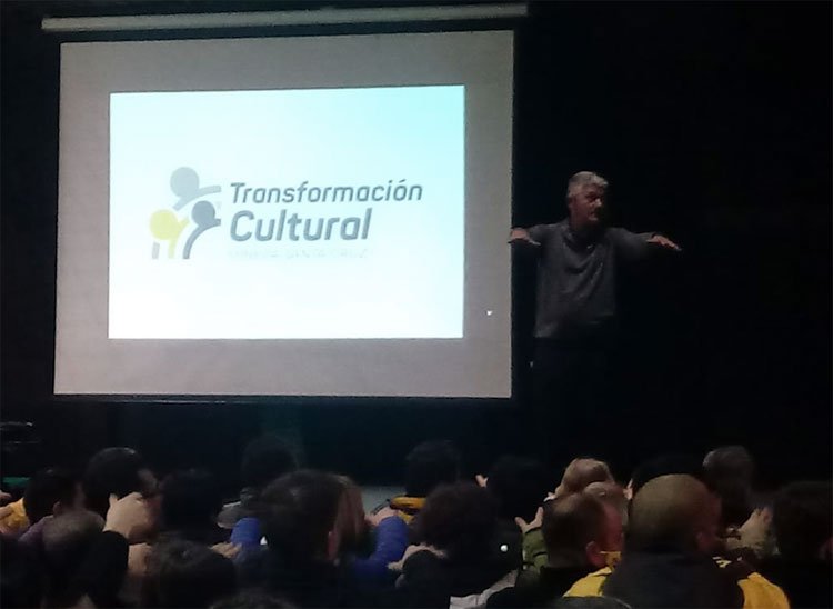 Contratar a Enrique Nardone