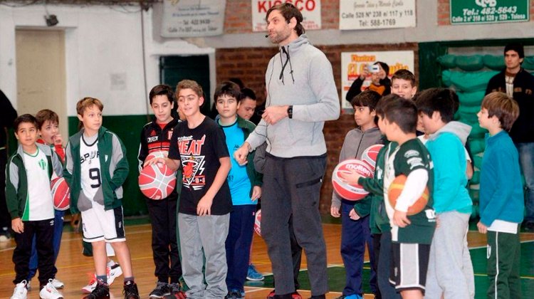 contratar a fabricio oberto