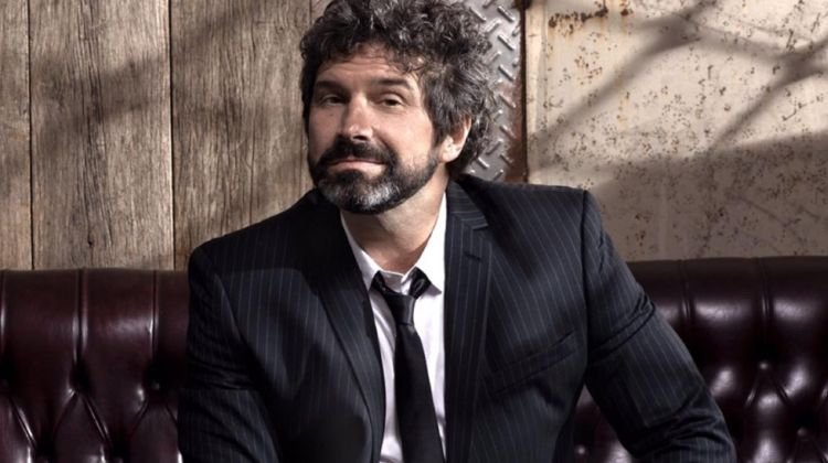 contratar a ivan noble