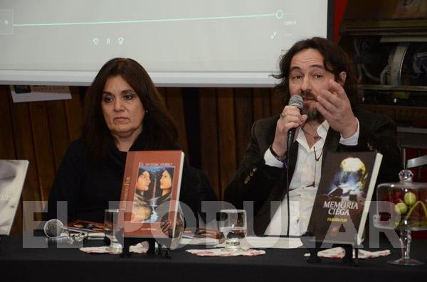 Contratar oradores y disertantes para la Feria del Libro