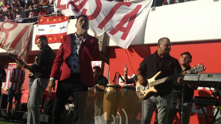 la nueva luna contrataciones