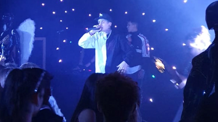 Presentamos a Lit Killah durante un inolvidable festejo de 15 años en la localidad de Comodoro Rivadavia, mirá lo que fue la gran noche!