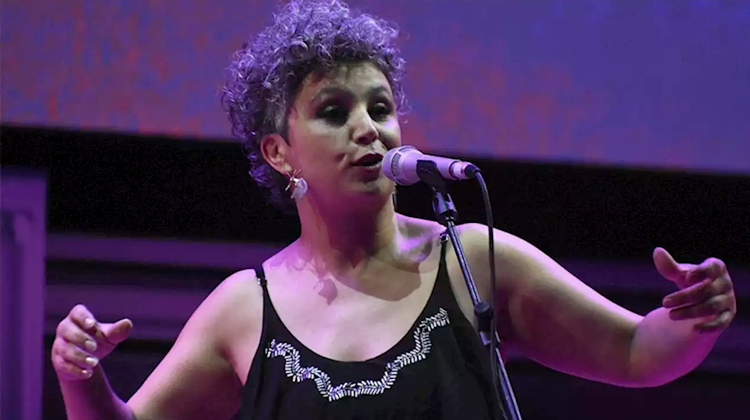 contratar a luciana jury