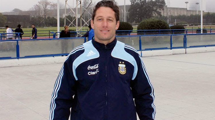 contratar a Martin demonte