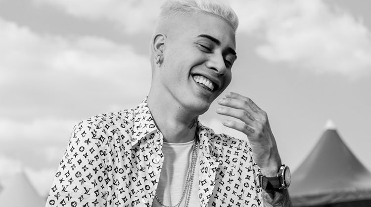 Contratar a MC Kevinho