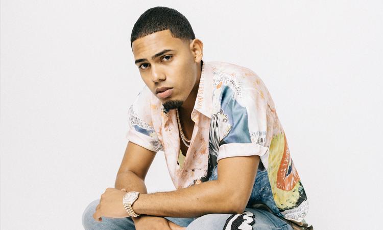 Myke Towers contrataciones