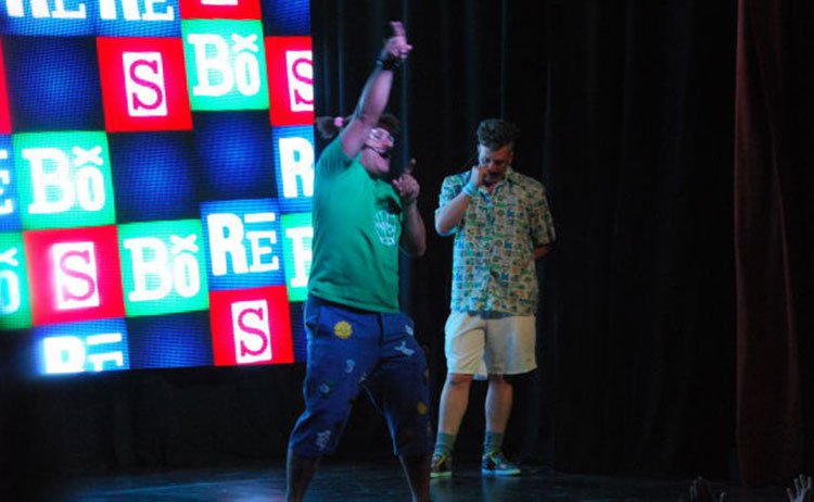 Peligro Sin Codificar arrasó en su debut teatral!