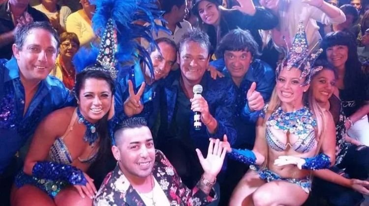 Contratar a Roberto peña