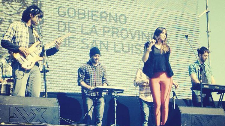 Contratar a Cumbia Cool