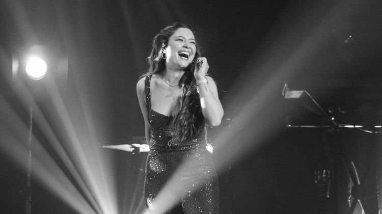 contratar a valentina marquez