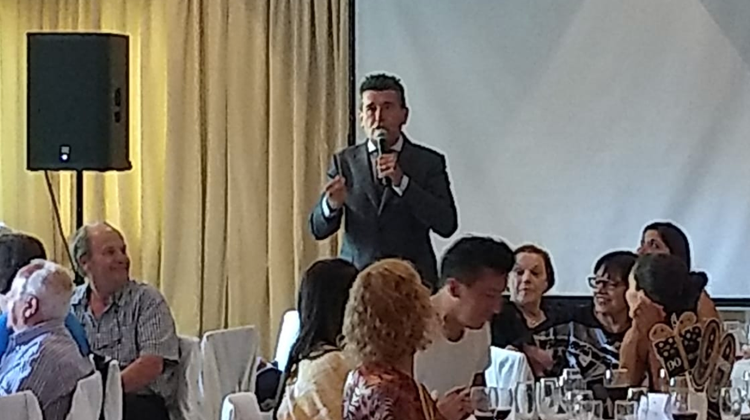 Miguel Ángel Cherutti en cumple de 90 años