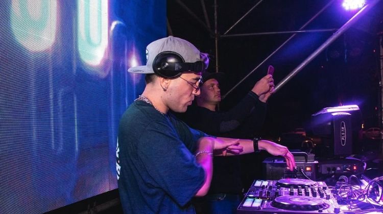 Contratar a Dj Nef