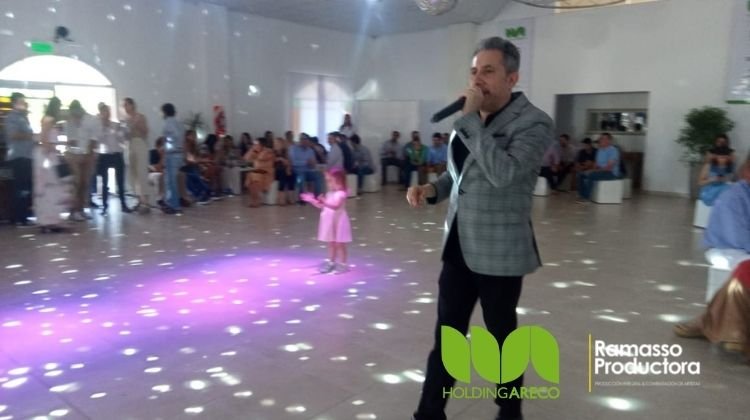 Alejandro Gardinetti para Holding Areco