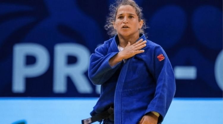 contratar a paula pareto