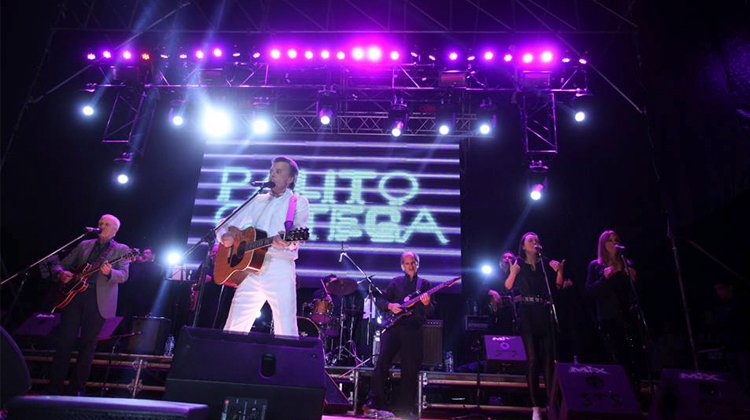 Palito Ortega en el cierre de Expo Matanza 2015