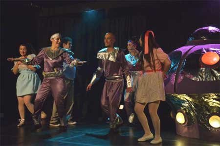 Contratacion del swing de los Marcianos