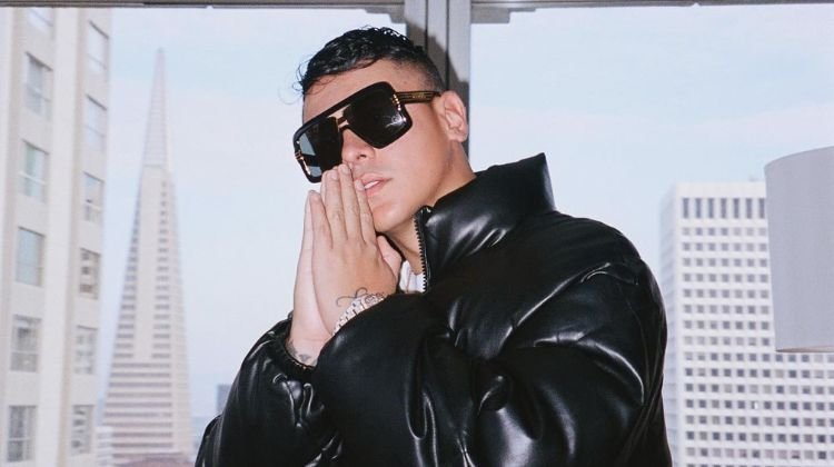 contratar a kevin roldan