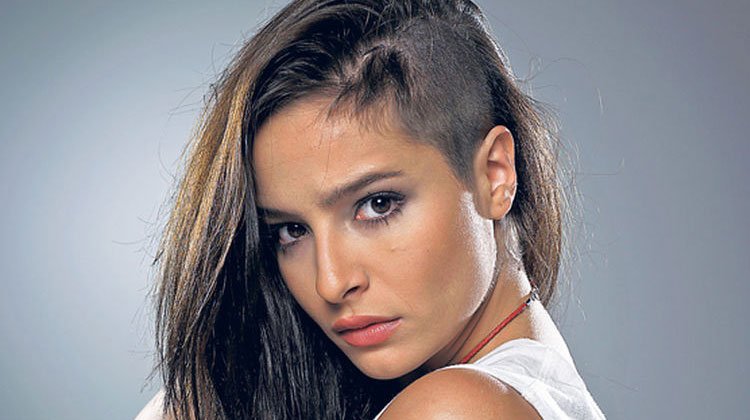 Contrataciones Brenda Asnicar