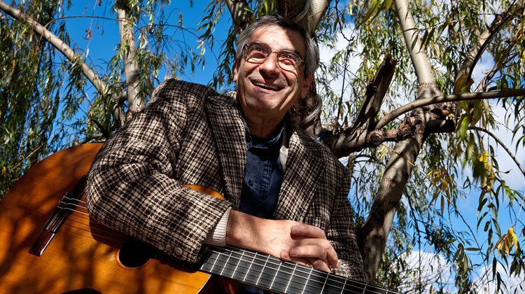 Contratar a Juan Falú