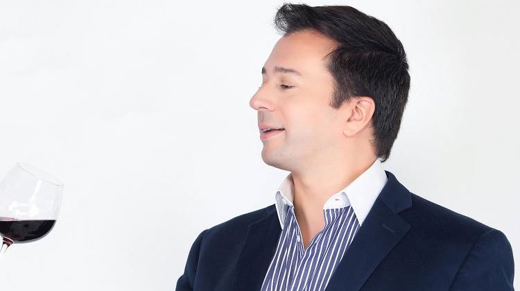 Contrataciones Luis Bremer