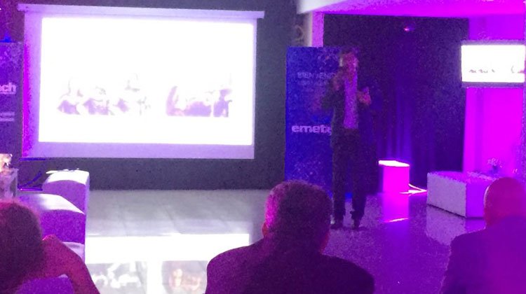 Matias Tombolini para Emetech en Madero Tango