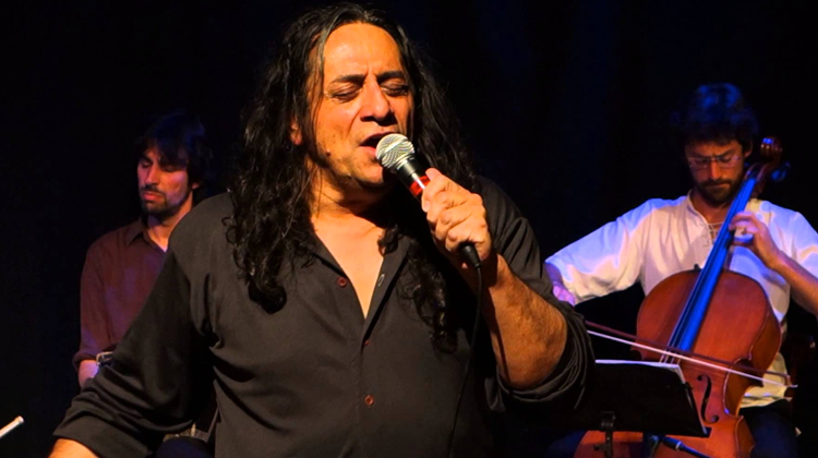 Contratar a Omar Mollo